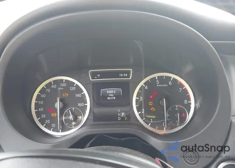 2017 Infiniti Qx30 Premium из США, поврежденный, VIN SJKCH5CRXHA017856